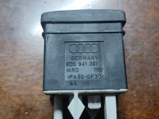 8D0941301 PRZEŁĄCZNIK REGULACJI ŚWIATEŁ AUDI A4 B5